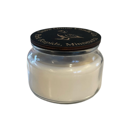 10 oz Contemporary Snow Goose Candle